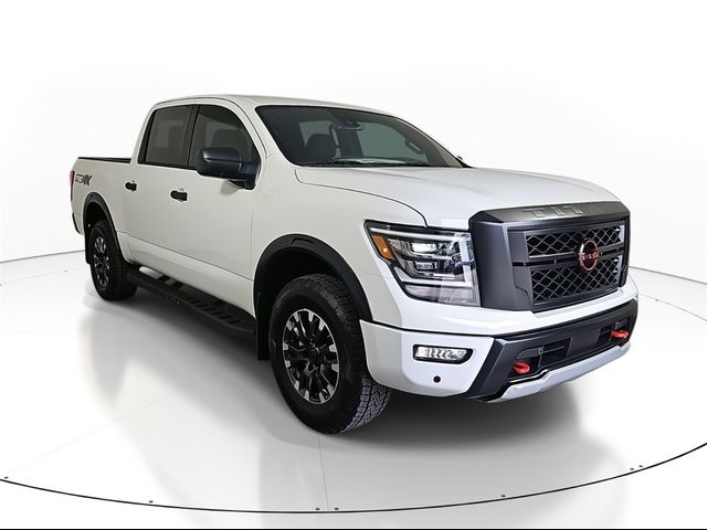 2024 Nissan Titan PRO-4X