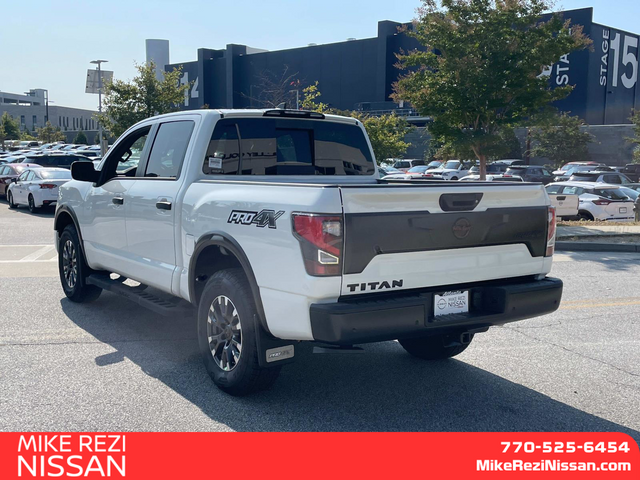 2024 Nissan Titan PRO-4X