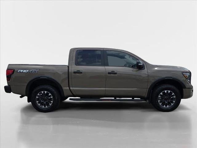 2024 Nissan Titan PRO-4X