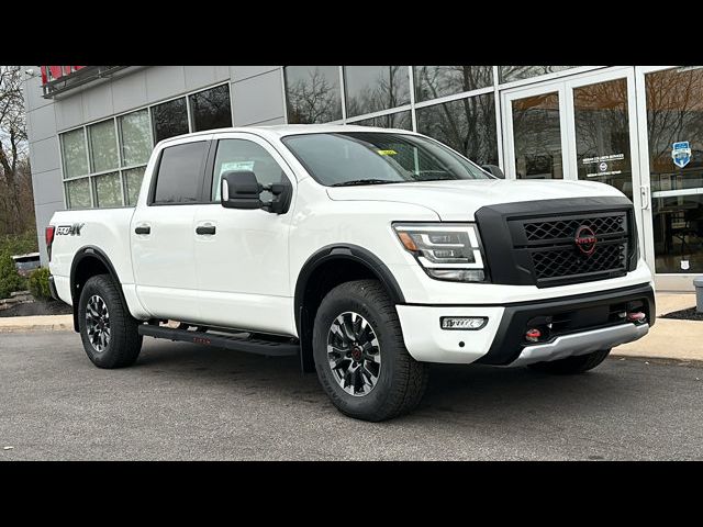 2024 Nissan Titan PRO-4X