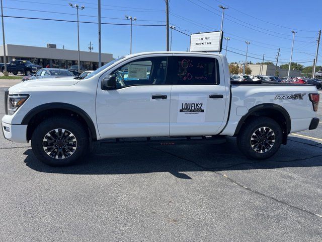 2024 Nissan Titan PRO-4X