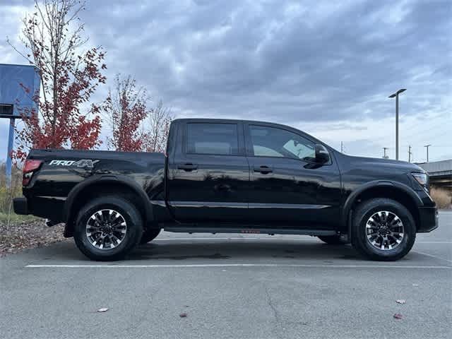 2024 Nissan Titan PRO-4X