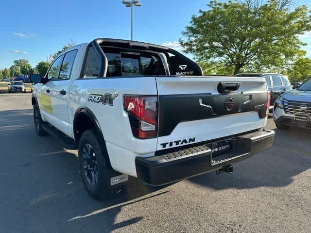 2024 Nissan Titan PRO-4X