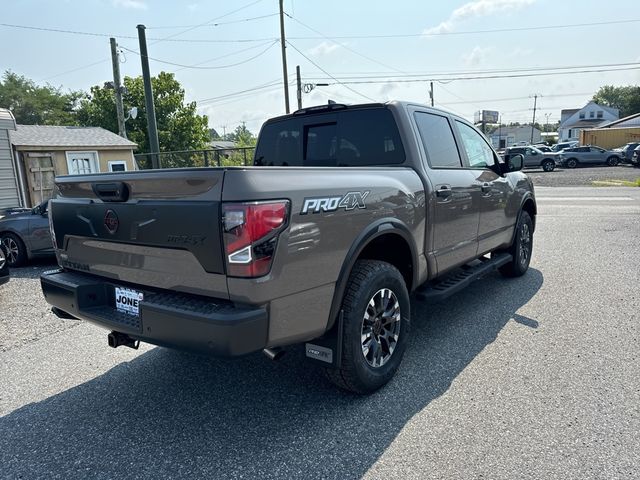 2024 Nissan Titan PRO-4X