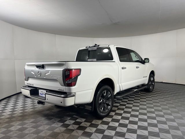 2024 Nissan Titan Platinum Reserve