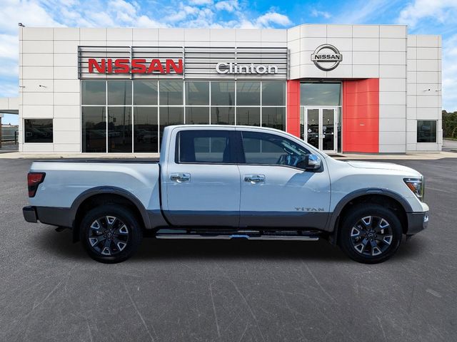 2024 Nissan Titan Platinum Reserve