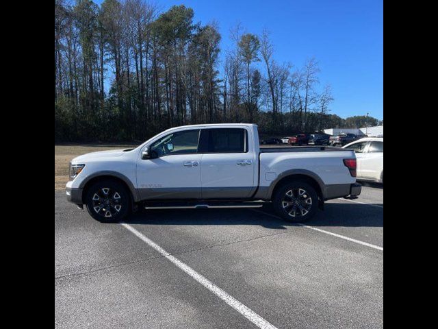 2024 Nissan Titan Platinum Reserve