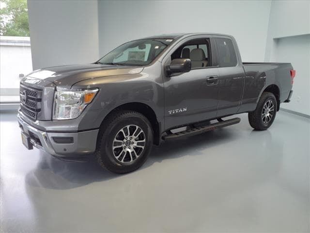 2024 Nissan Titan SV