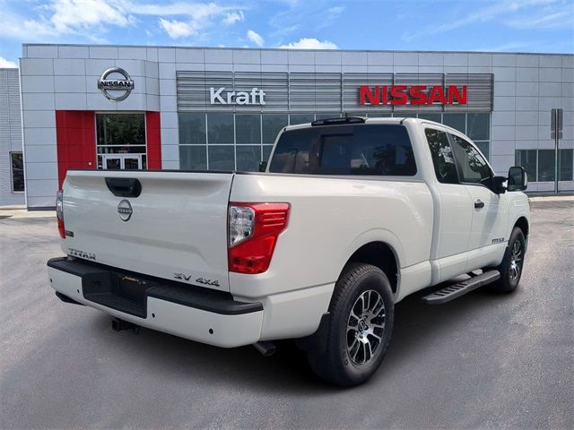 2024 Nissan Titan SV