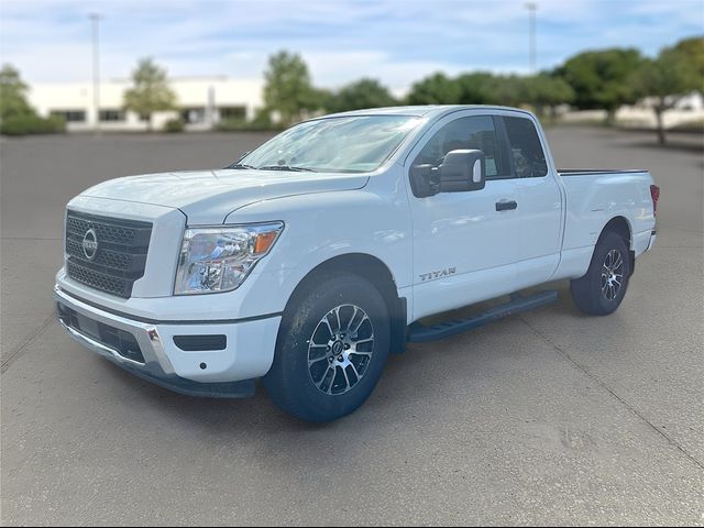 2024 Nissan Titan SV