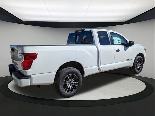 2024 Nissan Titan SV