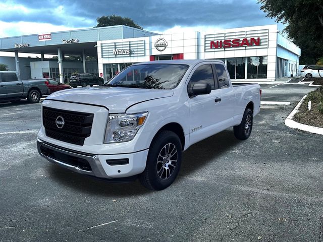 2024 Nissan Titan SV