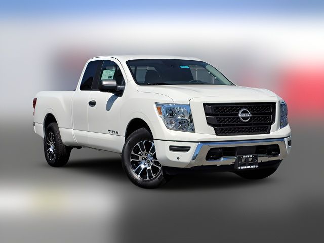 2024 Nissan Titan SV