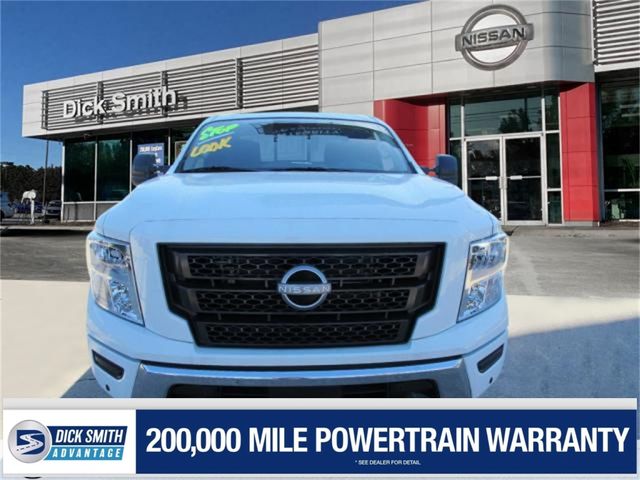 2024 Nissan Titan SV