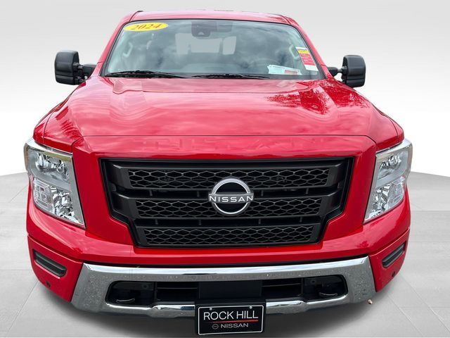 2024 Nissan Titan SV