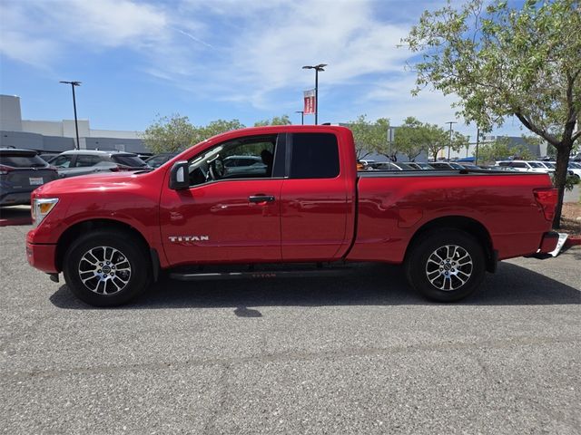 2024 Nissan Titan SV