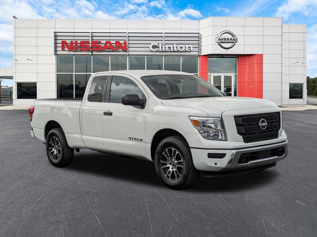 2024 Nissan Titan SV