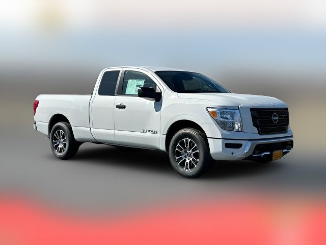 2024 Nissan Titan SV