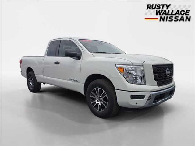 2024 Nissan Titan SV