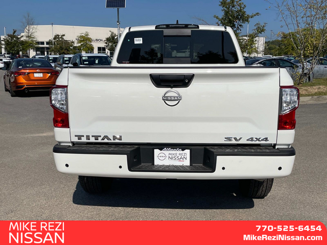 2024 Nissan Titan SV