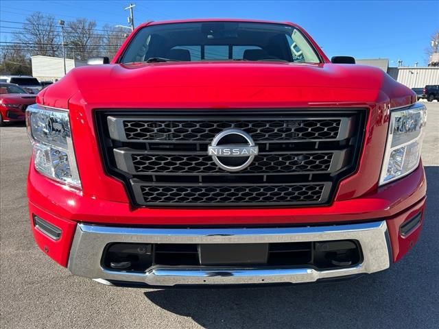 2024 Nissan Titan SV