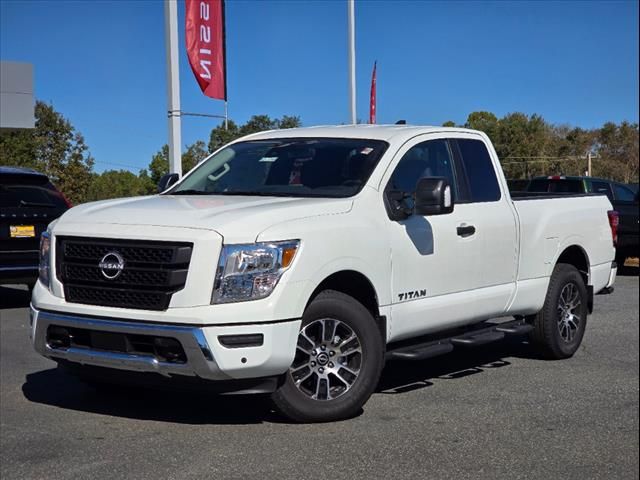 2024 Nissan Titan SV