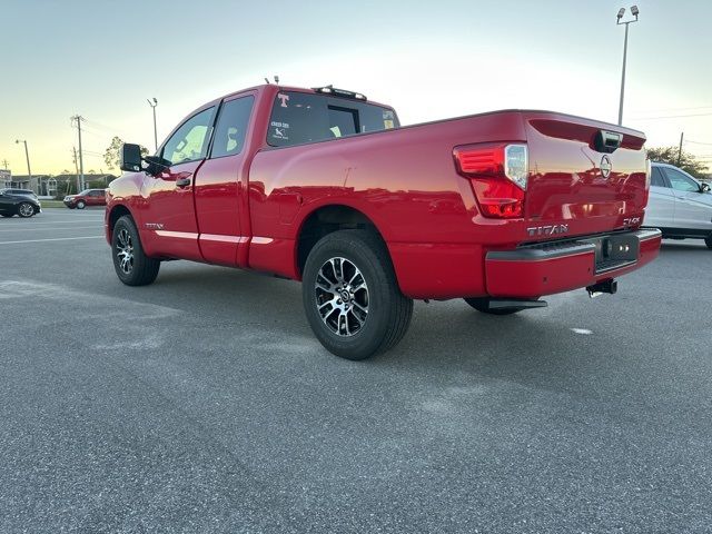 2024 Nissan Titan SV