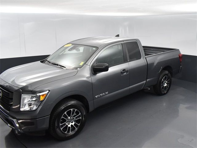 2024 Nissan Titan SV