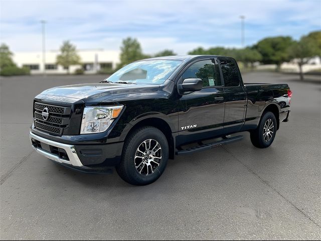 2024 Nissan Titan SV