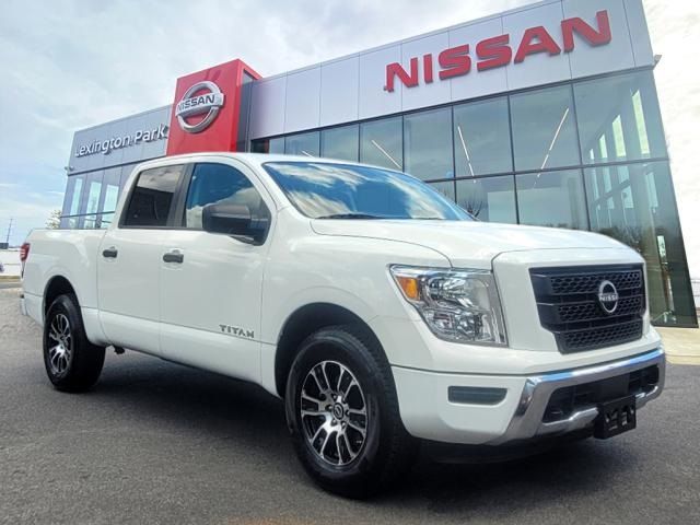 2024 Nissan Titan SV