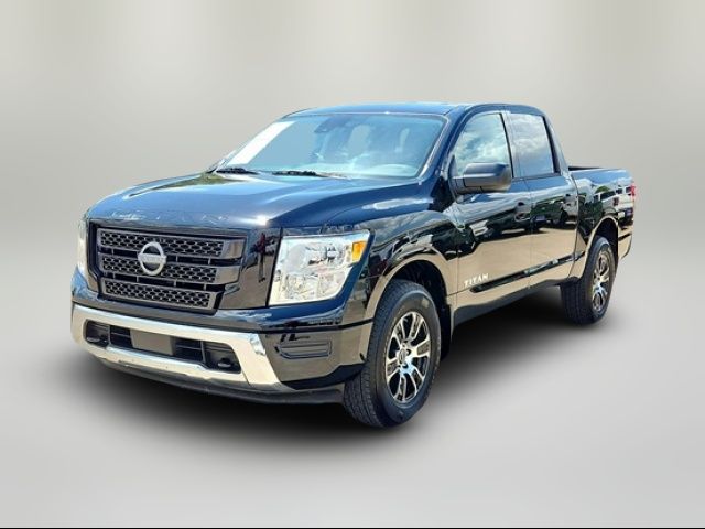 2024 Nissan Titan SV