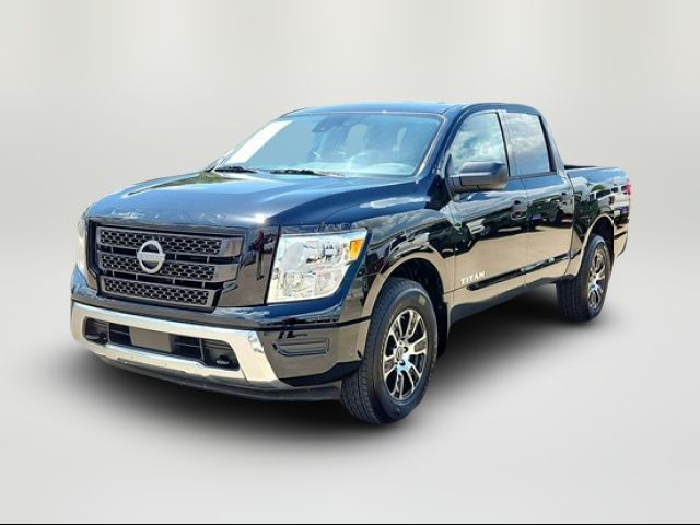 2024 Nissan Titan SV