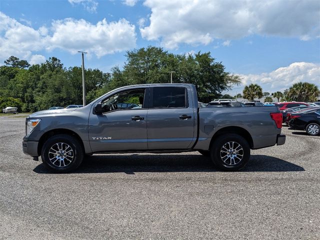 2024 Nissan Titan SV