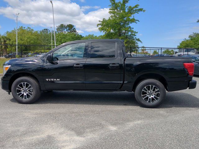 2024 Nissan Titan SV