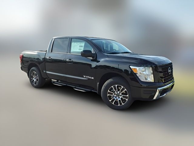 2024 Nissan Titan SV