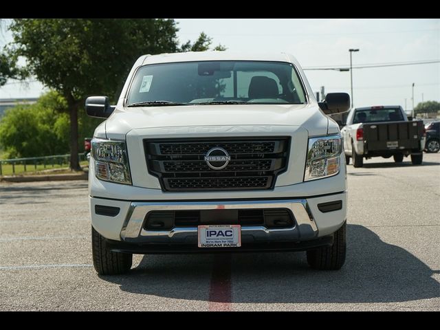 2024 Nissan Titan SV