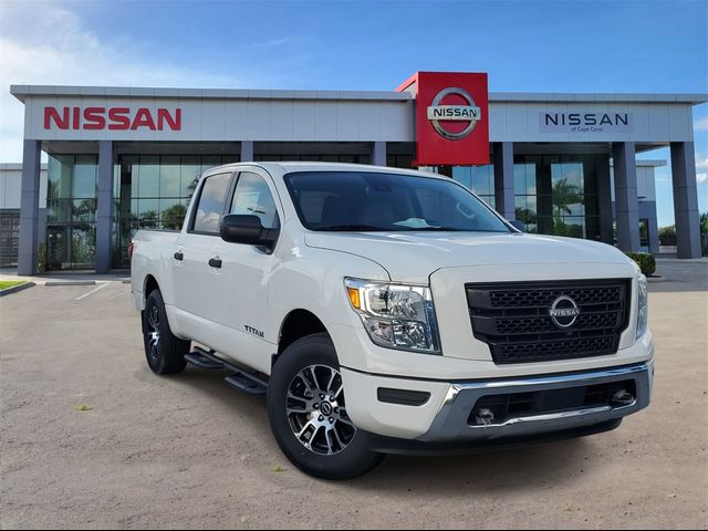 2024 Nissan Titan SV