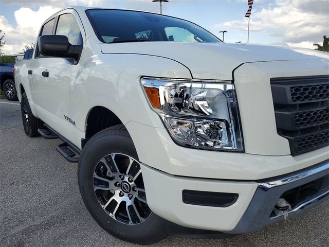 2024 Nissan Titan SV