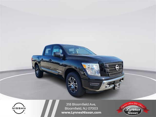 2024 Nissan Titan SV