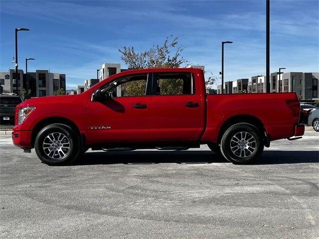 2024 Nissan Titan SV