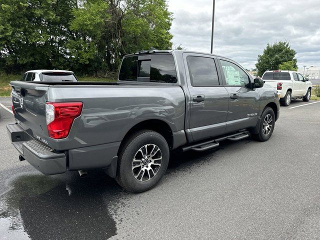 2024 Nissan Titan SV