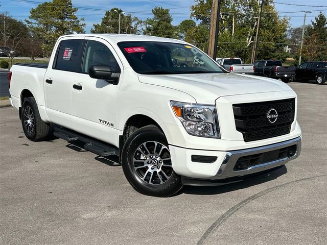 2024 Nissan Titan SV