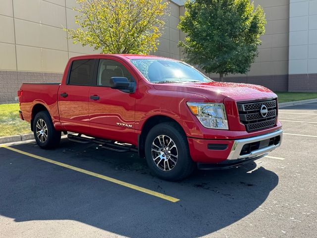 2024 Nissan Titan SV