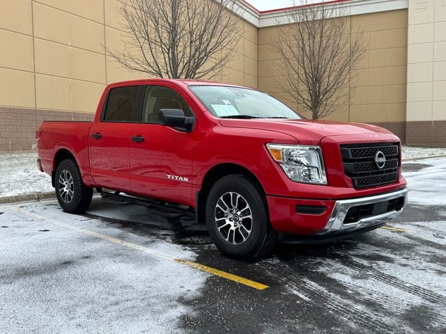 2024 Nissan Titan SV