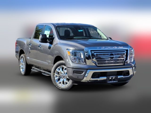 2024 Nissan Titan SV