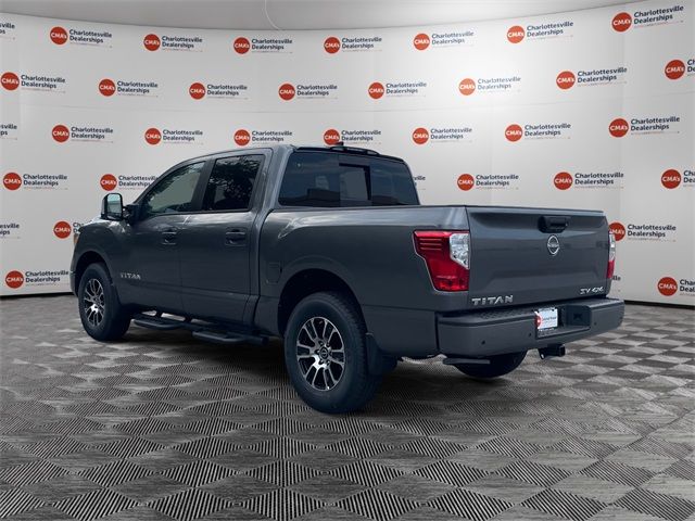 2024 Nissan Titan SV