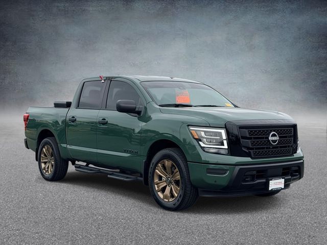 2024 Nissan Titan SV