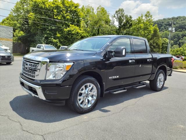 2024 Nissan Titan SV