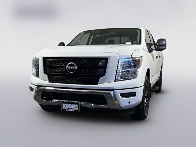 2024 Nissan Titan SV