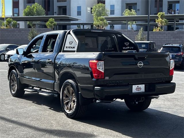 2024 Nissan Titan SV